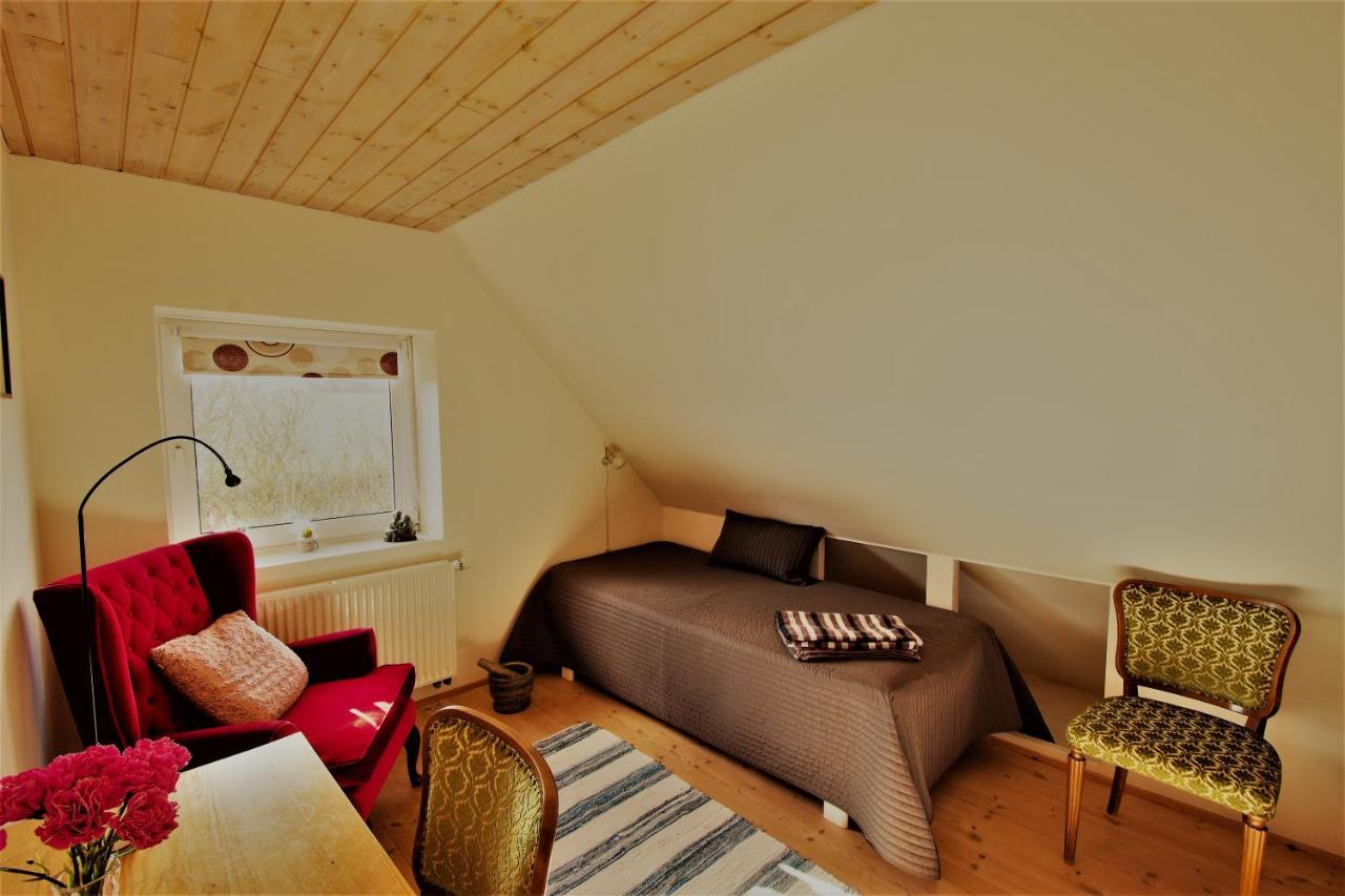 Kardybvej 8 Bed & Breakfast Tastum Exterior photo